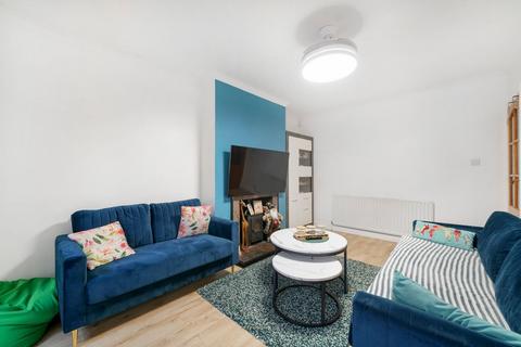 4 bedroom terraced house for sale, Drake Road, Harrow HA2