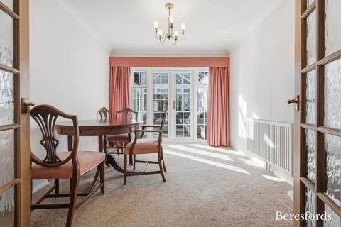 4 bedroom detached house for sale, Gablefields, Sandon, CM2