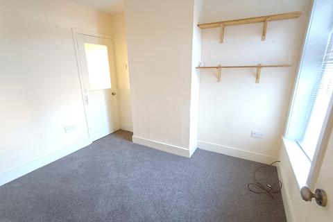 2 bedroom end of terrace house to rent, Sydenham Street, Whitstable, Kent, CT5
