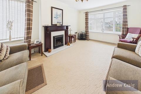 2 bedroom bungalow for sale, Lyndon Drive, East Boldon