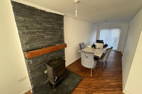 undefined, Thor Grove, Salford M5