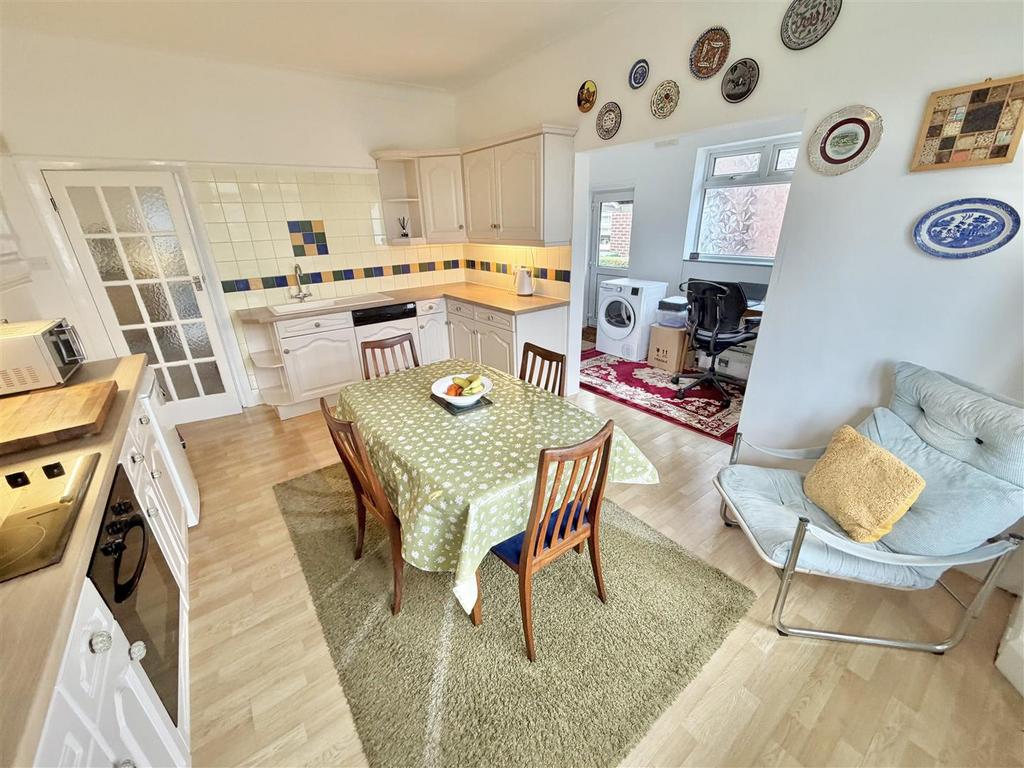 Breakfast Kitchen