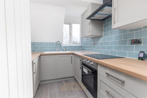 undefined, Black Swan Close, Crawley RH11