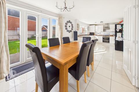 5 bedroom detached house for sale, Britannia Way, Hampden View, Norwich