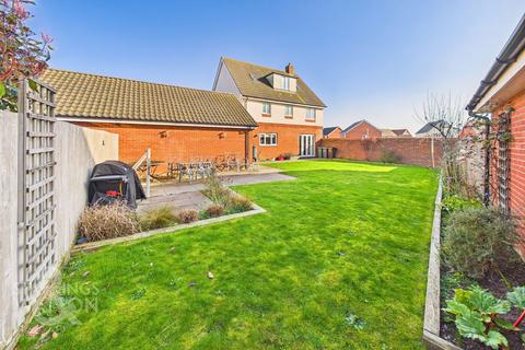 5 bedroom detached house for sale, Britannia Way, Hampden View, Norwich