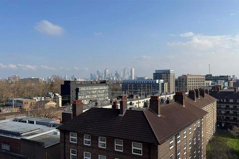 2 bedroom flat for sale, Bethnal Green Road, London E2