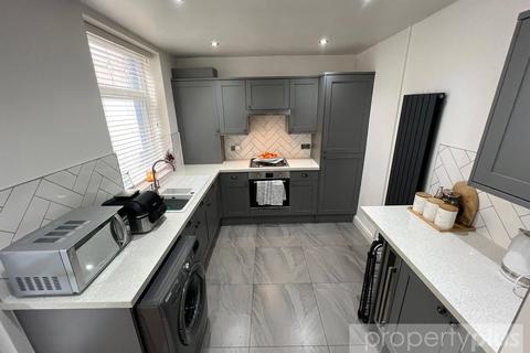 3 bedroom terraced house for sale, Volunteer Street, Pentre, Rhondda Cynon Taff, CF41