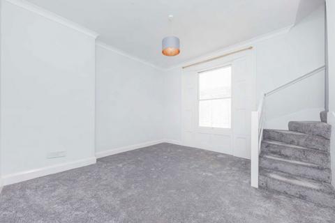 1 bedroom flat to rent, Upper Tollington Park, London N4