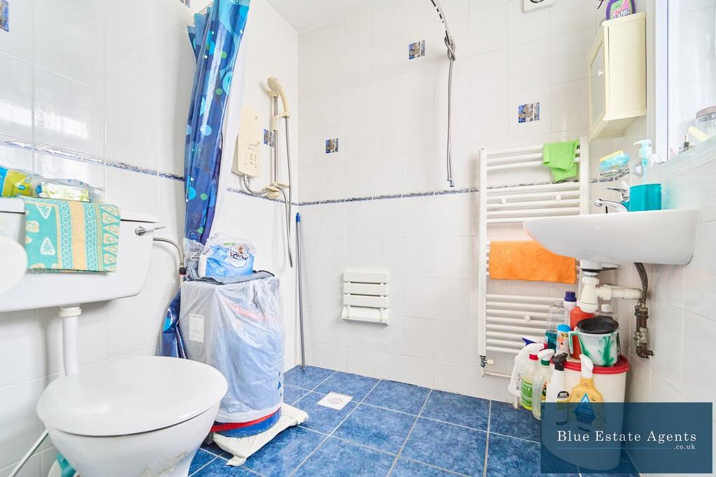 Ground Floor Shower &amp; WC