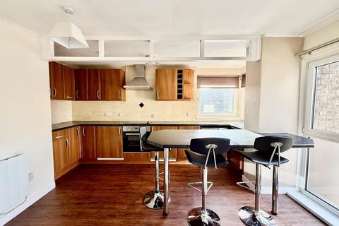 2 bedroom flat to rent, Dirleton Place, Glasgow, G41