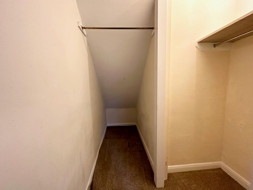 Walk in wardrobe