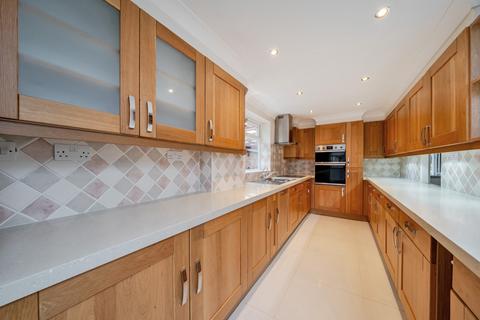 undefined, New Park Road, Cranleigh, Surrey, GU6
