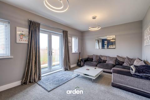 4 bedroom semi-detached house for sale, Skylark Street, Cofton Hackett, B45