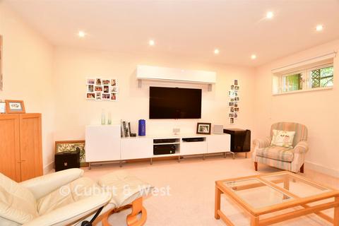 undefined, West Lane, East Grinstead, West Sussex