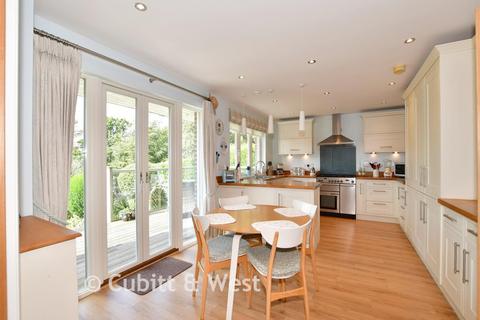 undefined, West Lane, East Grinstead, West Sussex