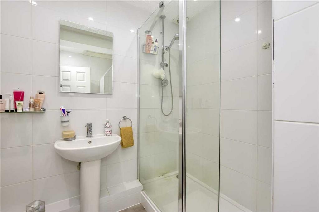 En suite shower room