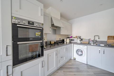 3 bedroom end of terrace house for sale, Clifton Close,  Bicester,  Oxfordshire,  OX26