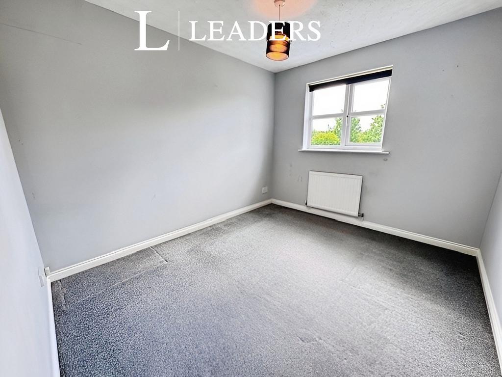 4e748531-bedroom 202