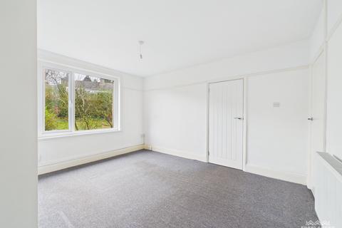 undefined, Parc Avenue, Pontnewydd, Cwmbran