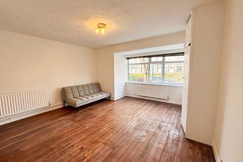 Studio to rent, Dyke Road, Brighton, BN1