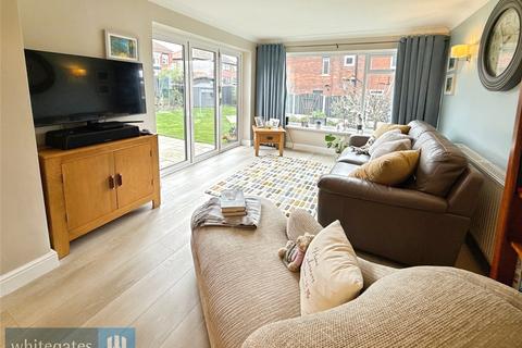 undefined, Queens Drive, Old Town, S75