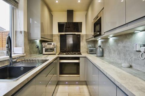 3 bedroom terraced house for sale, Bromhall Road, Dagenham, RM8