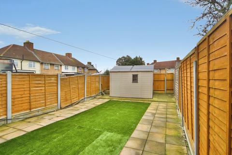 3 bedroom terraced house for sale, Bromhall Road, Dagenham, RM8