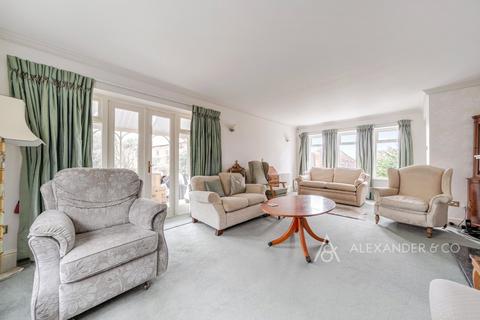 undefined, Bevan Court, Buckingham MK18