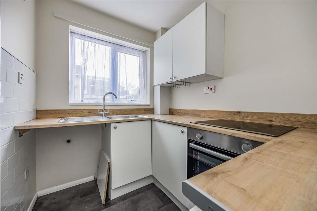 2 North Court, Inverness Road, Portsmouth-Small-Po