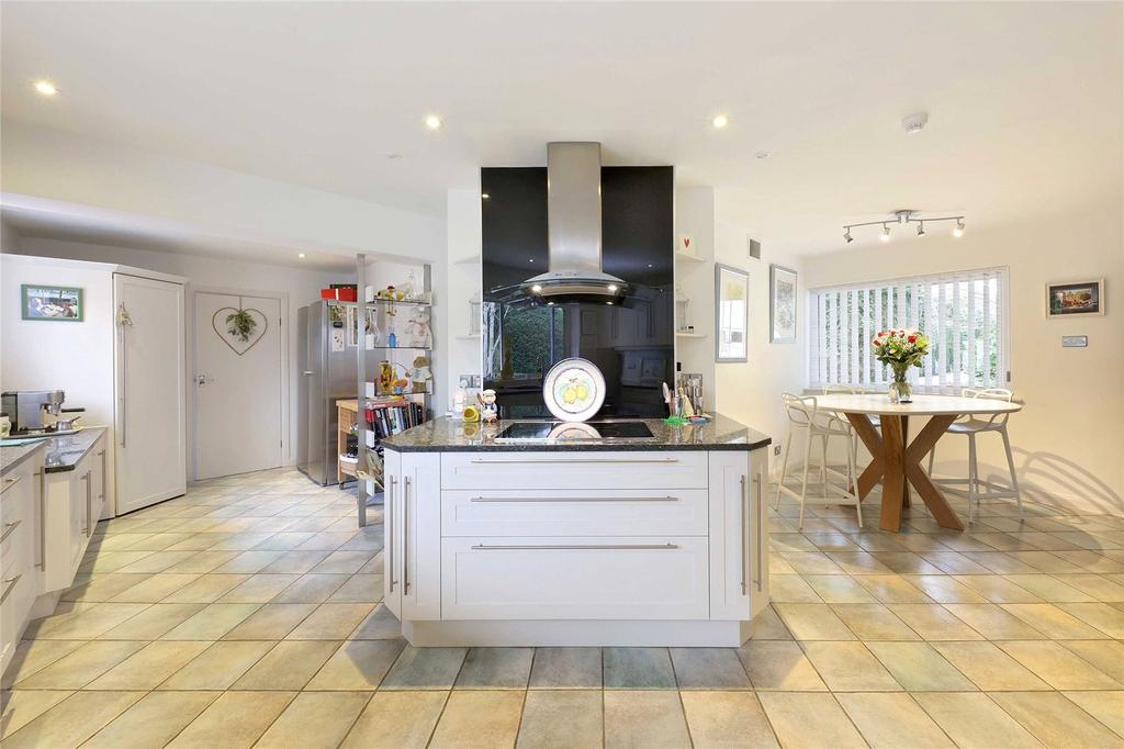 Kitchen/Breakfast