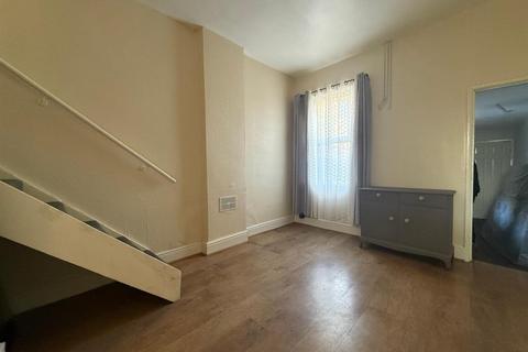 2 bedroom terraced house to rent, Newdigate Street, Derby DE23