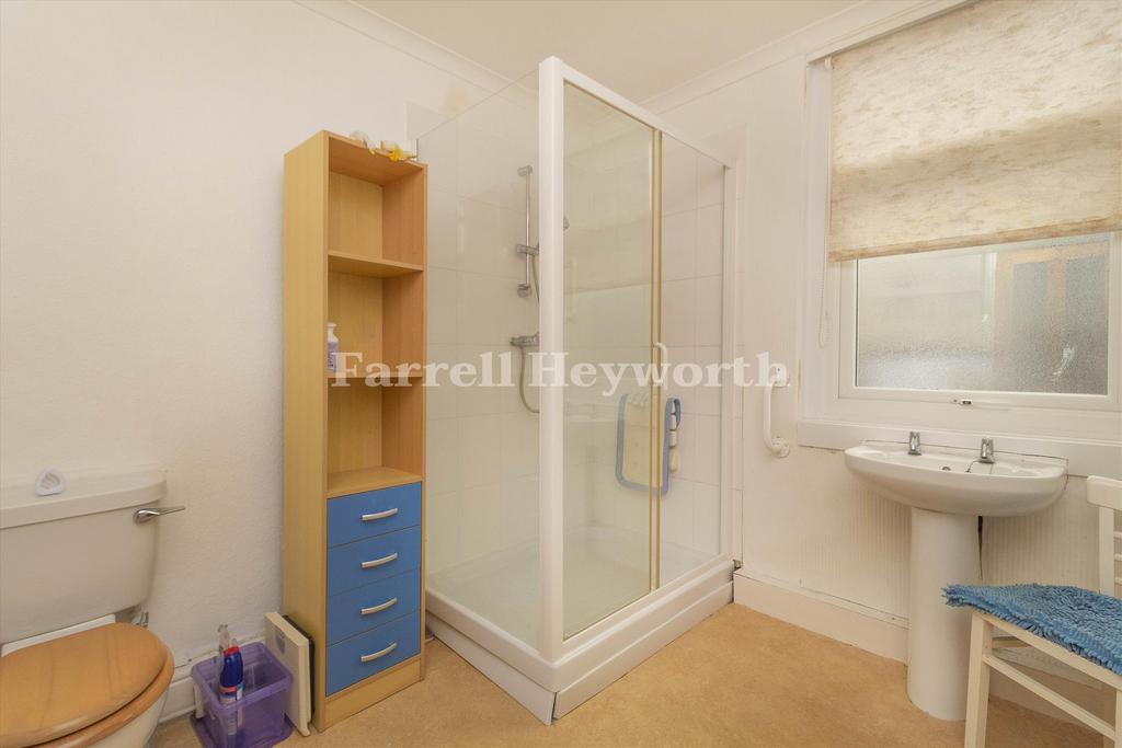 First Floor Shower R