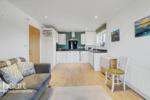 2 bedroom apartment for sale, Pavilion Drive, LEIGH-ON-SEA