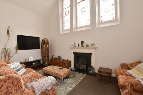 2 bedroom ground floor flat for sale, The Chapel, Hornchurch RM11