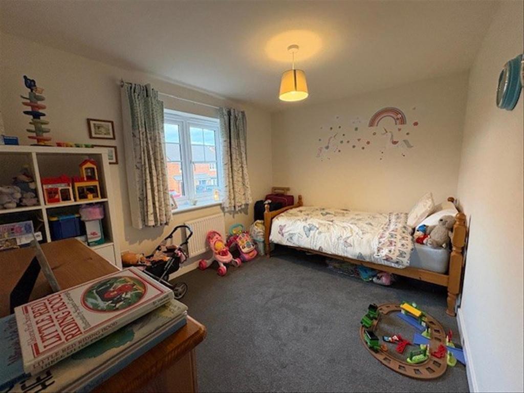 2nd Bedroom