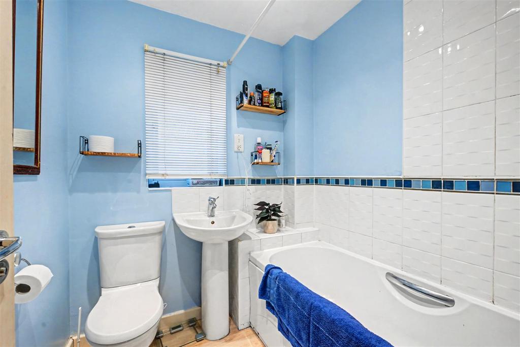 Bathroom.jpeg