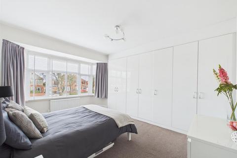 undefined, The Broadway, Cullercoats