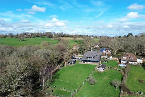 undefined, Ewhurst Lane, Northiam
