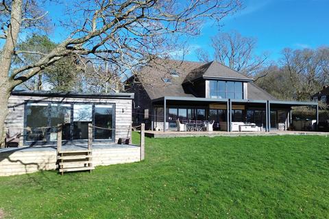 5 bedroom detached house for sale, Ewhurst Lane, Northiam