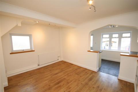 undefined, Hill Road, Dartford