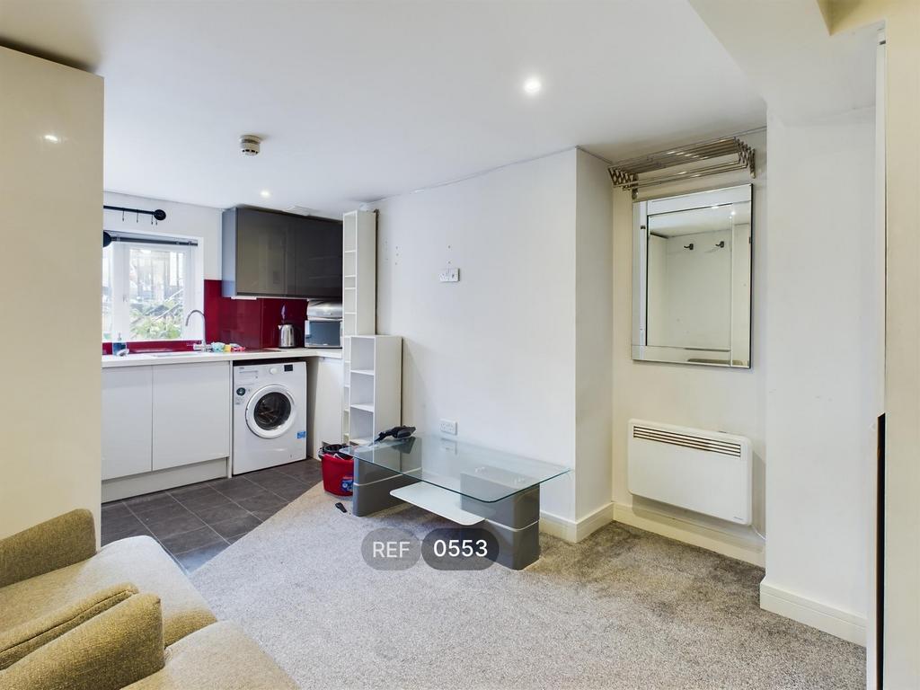 Kitchen &amp; Living area