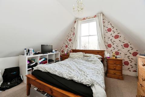 1 bedroom flat for sale, Baillie Road, Guildford, Surrey, GU1