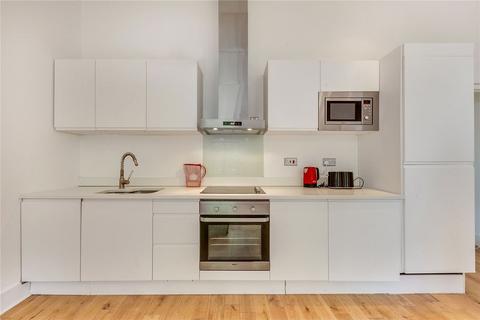 2 bedroom flat to rent, Fulham Road, London SW6
