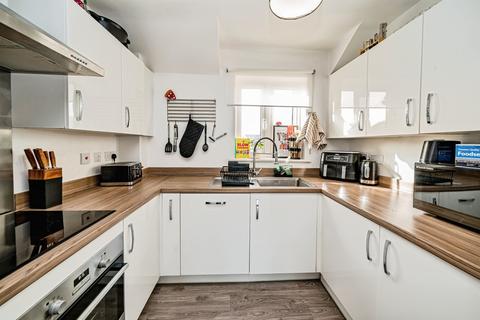 2 bedroom apartment for sale, Putman Street, Aylesbury
