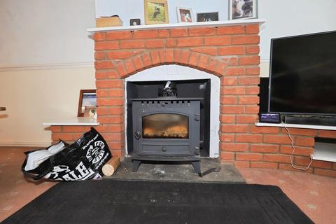 3 bedroom detached bungalow for sale, Gardeners Close, Kidderminster