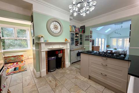 5 bedroom detached house for sale, Beacon Road, Broadstairs CT10