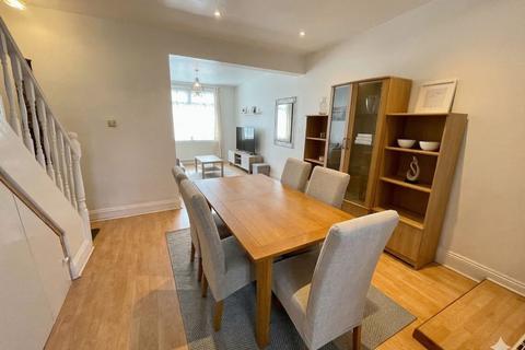 undefined, Ashton Road, Luton, Bedfordshire, LU1 3QQ