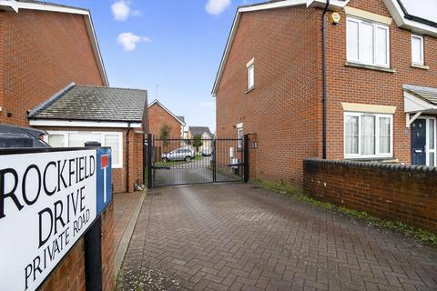 undefined, Rockfield drive, Luton, LU3