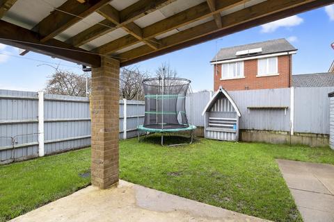 undefined, Rockfield drive, Luton, LU3