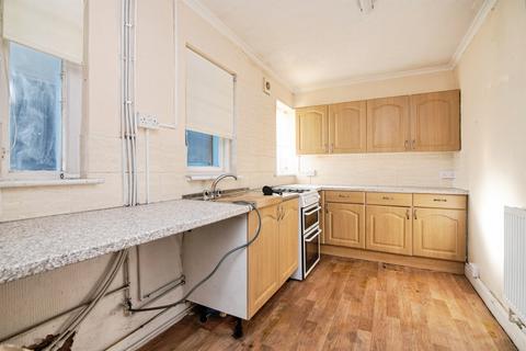 2 bedroom end of terrace house for sale, Chantry Avenue, Walsall